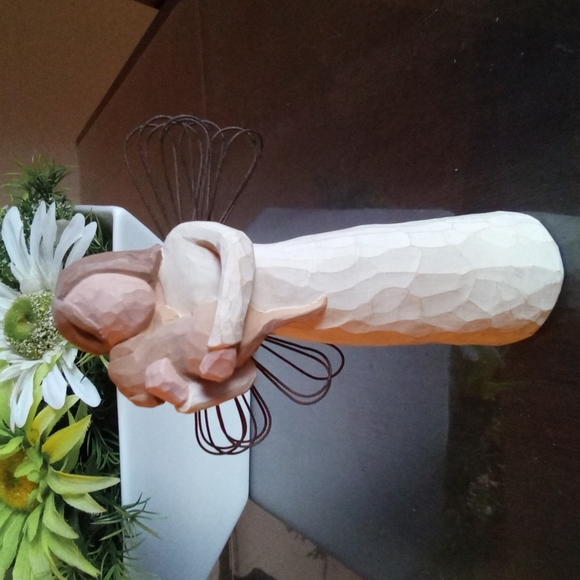 Willow Tree Other - 1999 Willow Tree Angel of Friendship - Figurine with a Puppy Dog